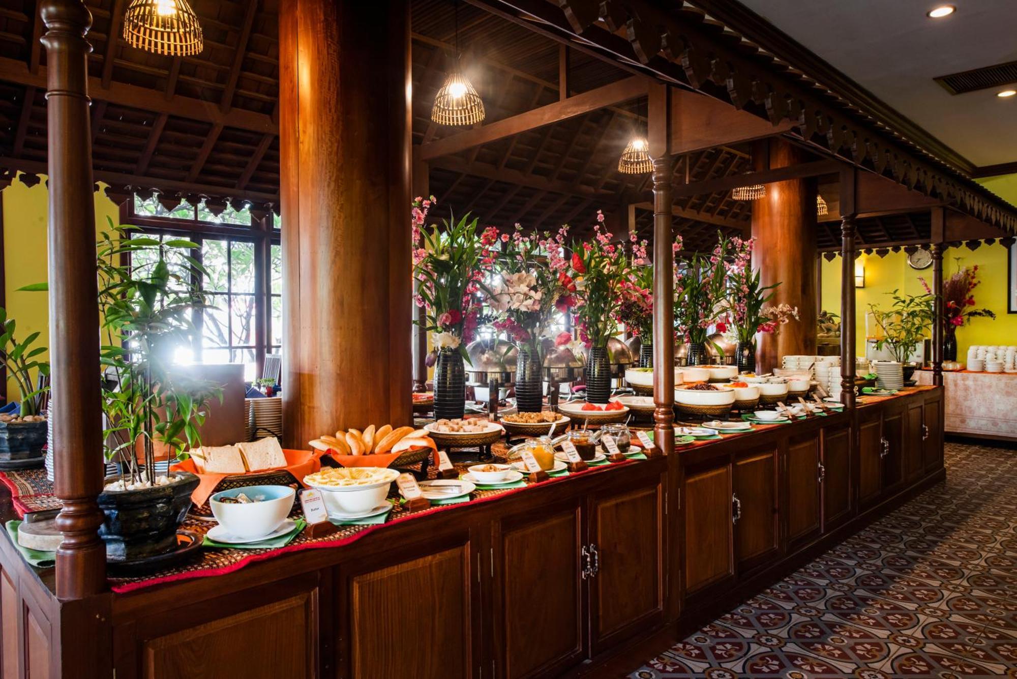 The Suite By Royal Crown Hotel Siem Reap Ngoại thất bức ảnh