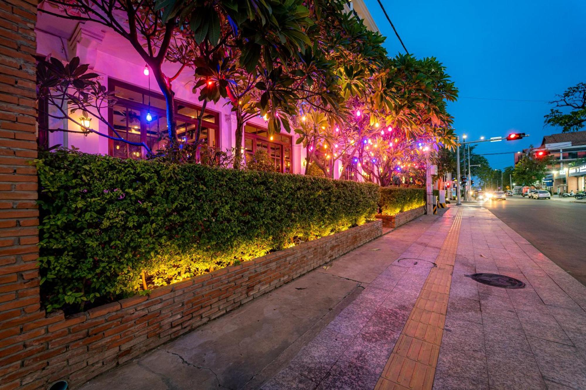 The Suite By Royal Crown Hotel Siem Reap Ngoại thất bức ảnh