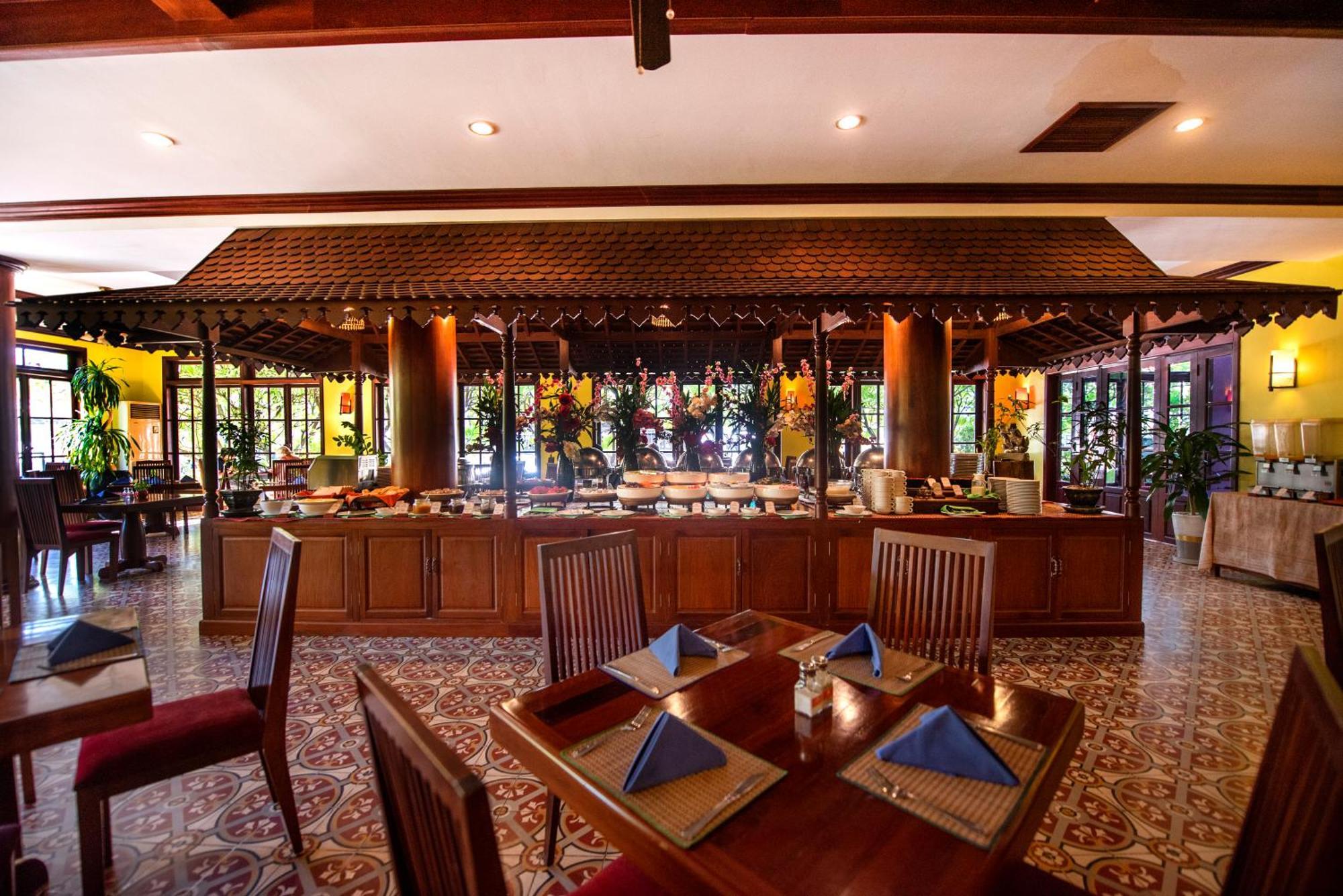 The Suite By Royal Crown Hotel Siem Reap Ngoại thất bức ảnh
