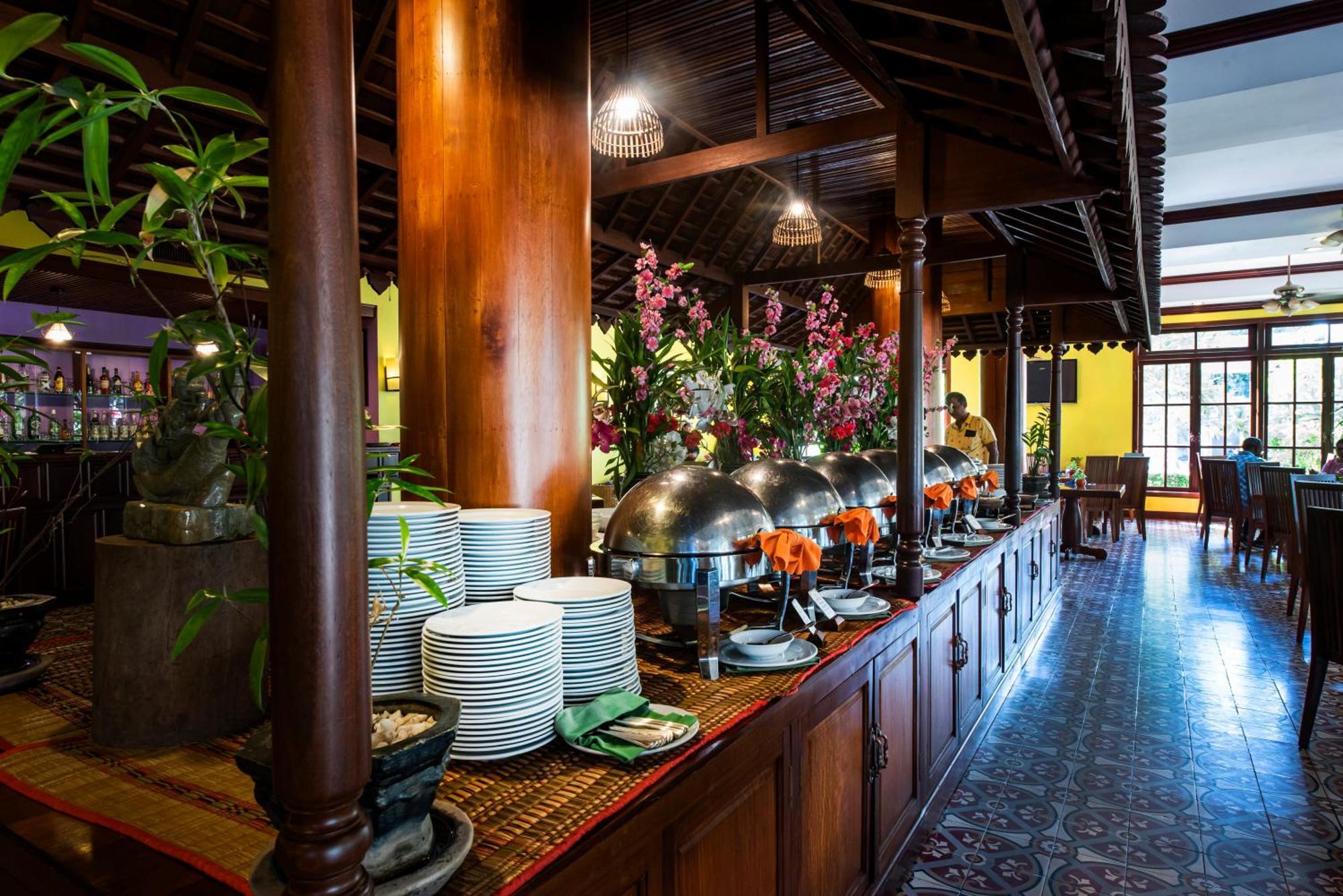 The Suite By Royal Crown Hotel Siem Reap Ngoại thất bức ảnh