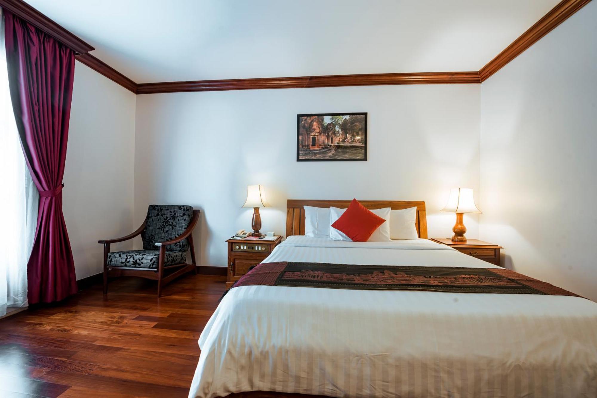 The Suite By Royal Crown Hotel Siem Reap Ngoại thất bức ảnh